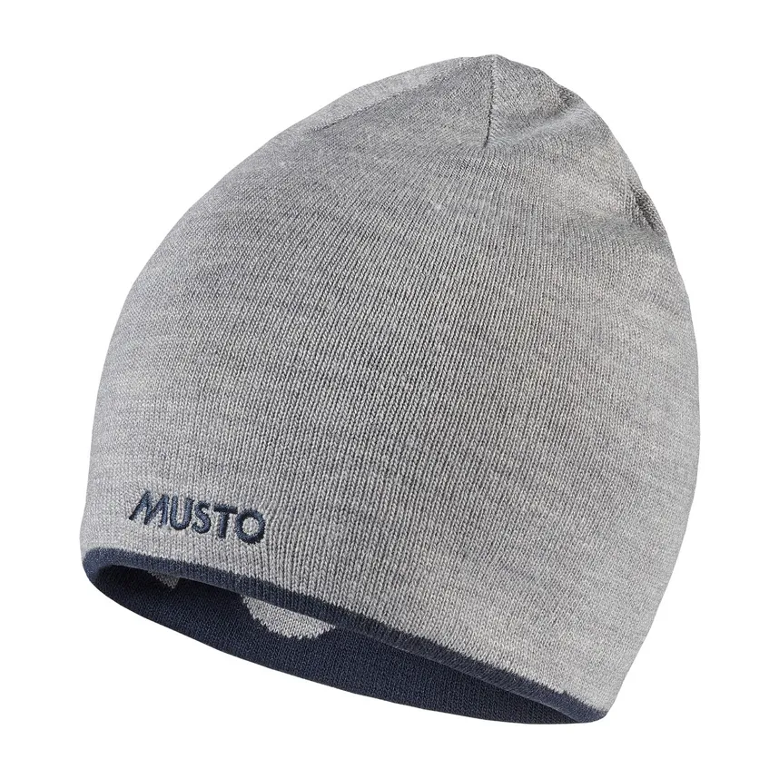 https://andark.co.uk/product/musto-reversible-beanie/